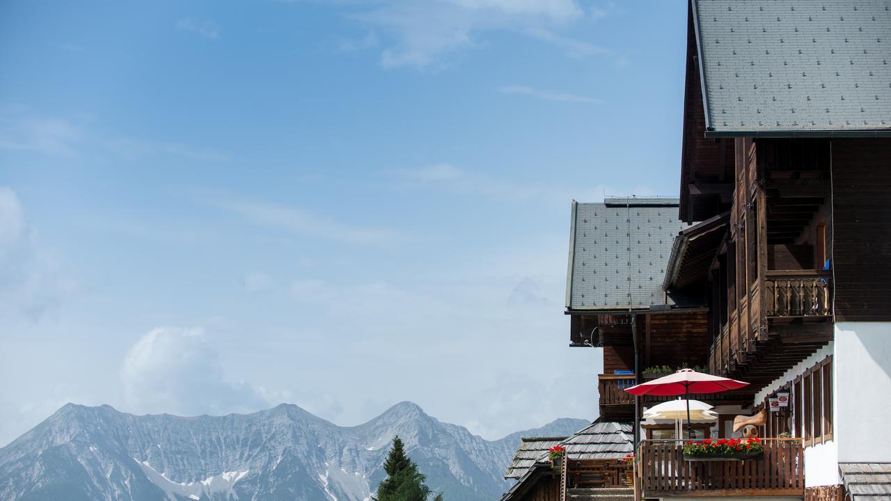 Sattleggers Alpenhof & Feriensternwarte Hotel ไกรเฟนบวร์ก ภายนอก รูปภาพ